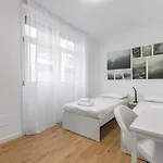 2 Apt, M3 Affori 15 Min To Duomo E Wifi * Milán