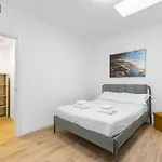Apartamento 2 Apt, M3 Affori 15 Min To Duomo E Wifi Milán